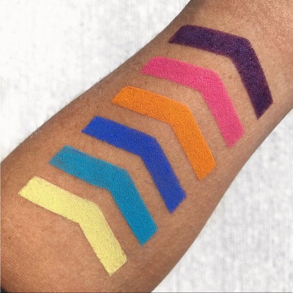 Laura Lee Los Angeles - PARTY ANIMAL Palette - Picture 2 of 5